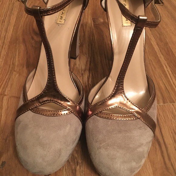 💎Tahari Suede Pumps💎 - Picture 7 of 8